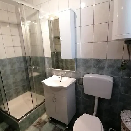 Vesna Apartmán Vir